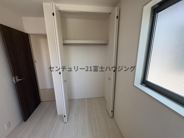茅ヶ崎市松浪2丁目　新築戸建3号棟　全3棟