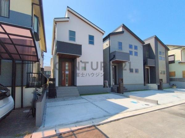 茅ヶ崎市松浪2丁目　新築戸建3号棟　全3棟