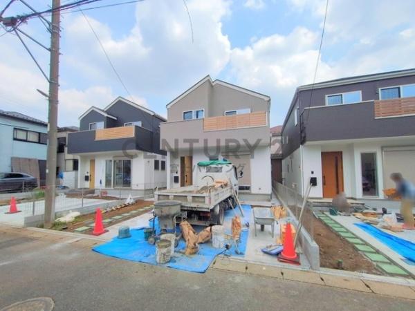 藤沢市高倉6期　新築戸建2号棟　全3棟