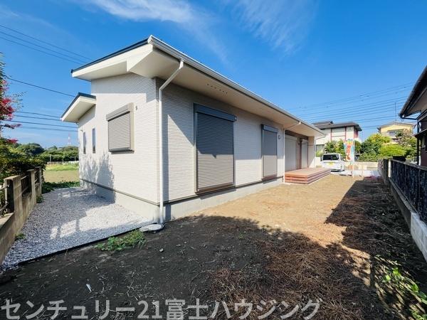 茅ヶ崎市堤　新築戸建　全１棟