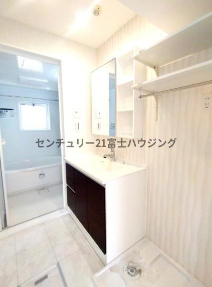 ロイヤルハイツ藤沢
