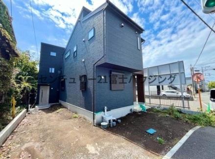 藤沢市羽鳥4丁目　新築戸建1号棟　全2棟