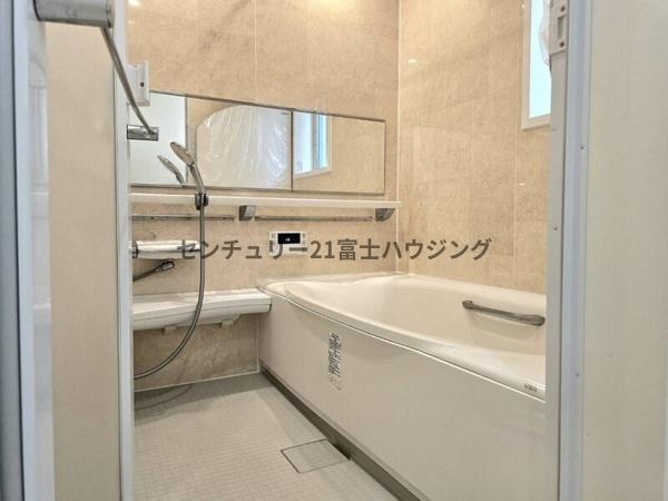 藤沢市湘南台238期　新築戸建　全1棟