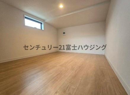 藤沢市湘南台238期　新築戸建　全1棟