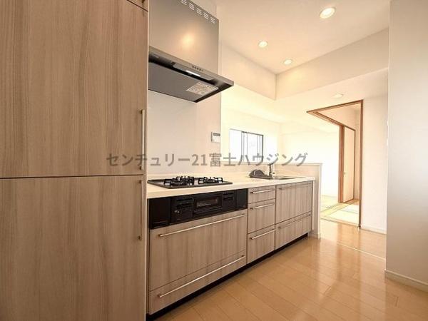 ビッグヴァングランヴァーグ茅ヶ崎