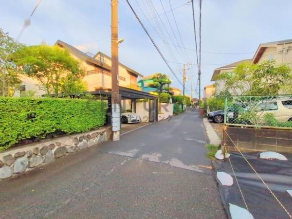 藤沢市鵠沼松が岡３丁目の土地