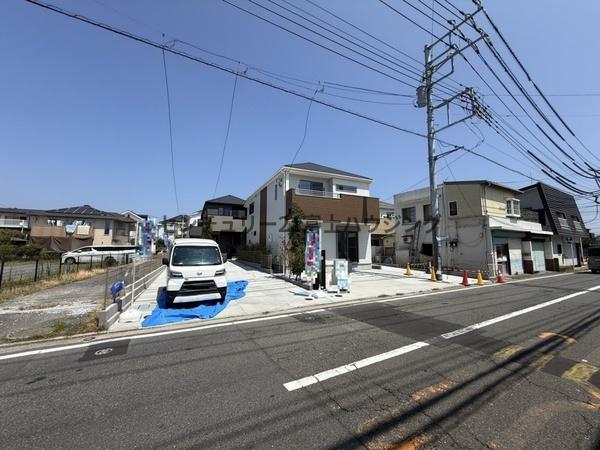 藤沢市辻堂太平台2丁目2期　新築戸建2号棟　全4棟