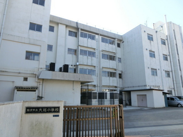 藤沢市善行坂1期　新築戸建2号棟　全3棟(大越小学校)