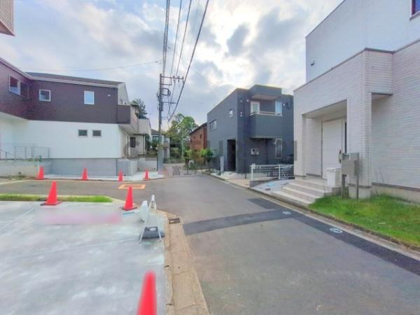 藤沢市善行坂1期　新築戸建2号棟　全3棟