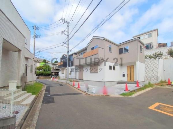 藤沢市善行坂1期　新築戸建2号棟　全3棟