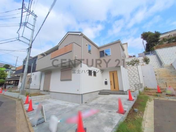 藤沢市善行坂1期　新築戸建2号棟　全3棟
