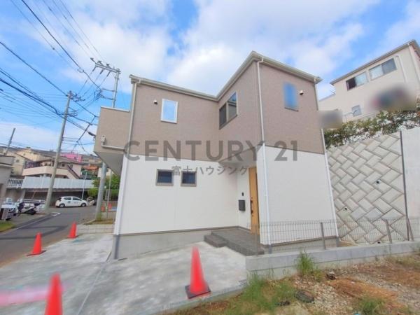 藤沢市善行坂1期　新築戸建2号棟　全3棟