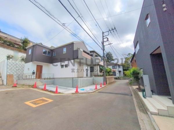 藤沢市善行坂1期　新築戸建3号棟　全3棟