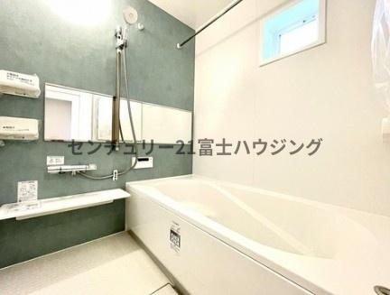藤沢市本藤沢2丁目　新築戸建2号棟　全2棟