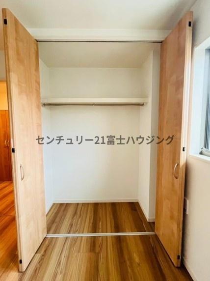 茅ヶ崎市小和田１丁目の新築一戸建