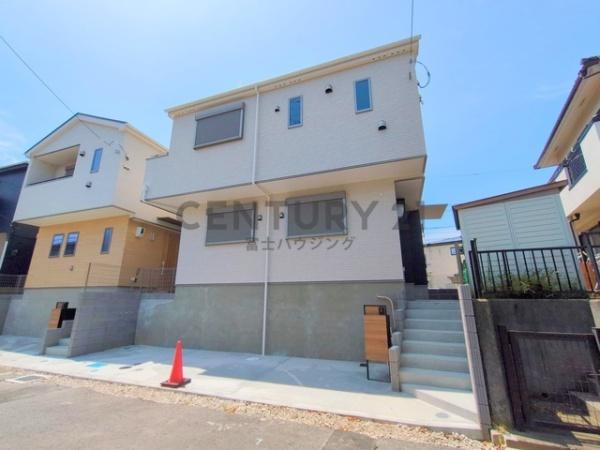 茅ヶ崎市小和田１丁目の新築一戸建