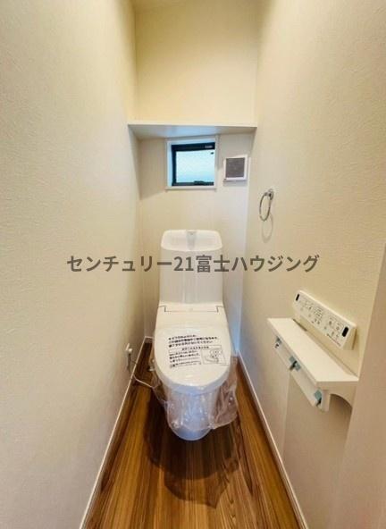 茅ヶ崎市小和田１丁目の新築一戸建