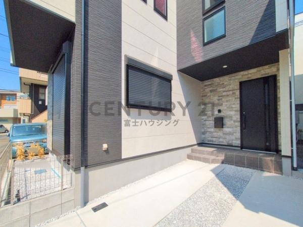 茅ヶ崎市小和田2期　新築戸建2号棟　全2棟