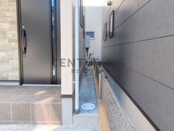 茅ヶ崎市小和田2期　新築戸建2号棟　全2棟