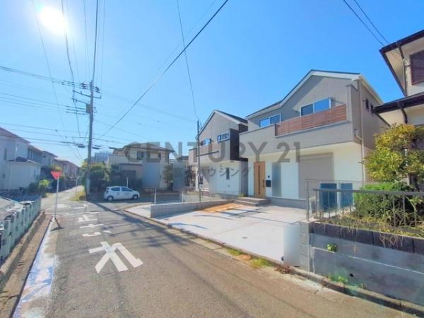 藤沢市西富4期　新築戸建2号棟　全2棟