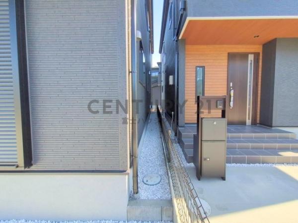 藤沢市葛原　新築戸建1号棟　全3棟