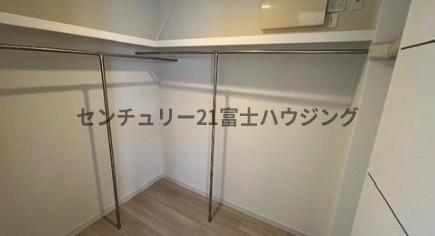 藤沢市稲荷１丁目の中古一戸建て