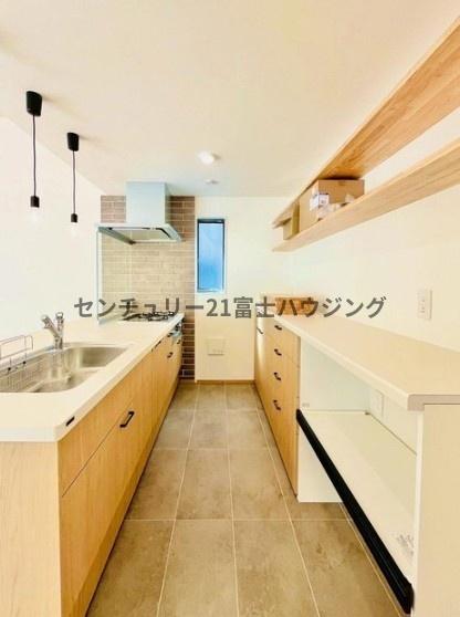 鎌倉市梶原3丁目　新築戸建　全1棟