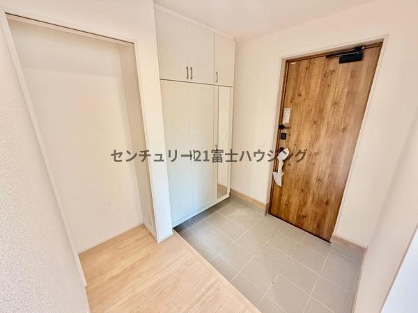 藤沢市高倉　新築戸建3号棟　全3棟