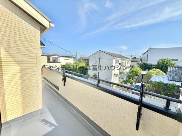 藤沢市高倉　新築戸建3号棟　全3棟