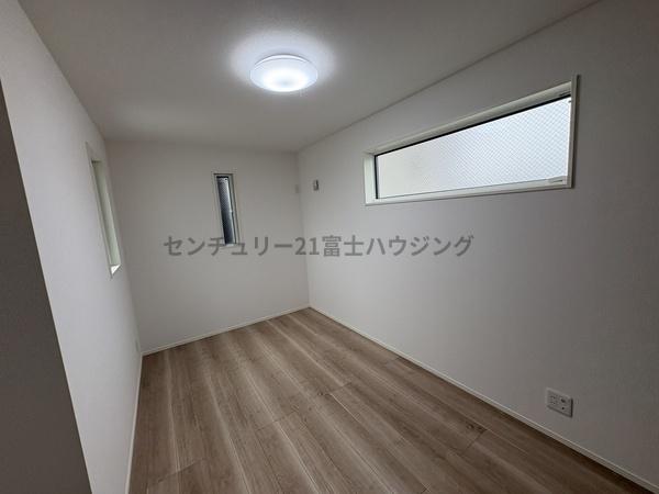 茅ヶ崎市中島の新築一戸建