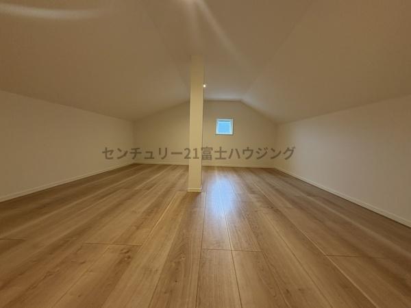 茅ヶ崎市中島の新築一戸建