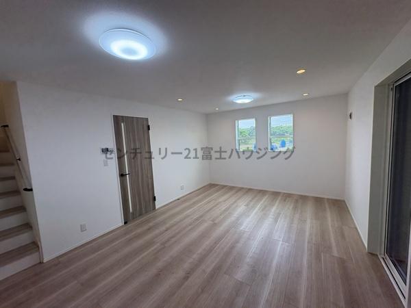茅ヶ崎市中島の新築一戸建