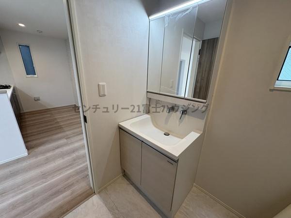 茅ヶ崎市中島の新築一戸建