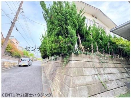 鎌倉市七里ガ浜東４丁目の土地