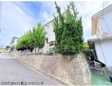 鎌倉市七里ガ浜東４丁目の土地