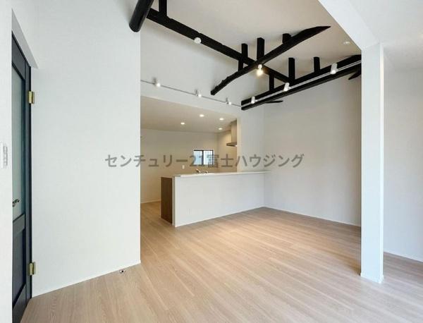 茅ヶ崎市浜竹２丁目の中古一戸建て