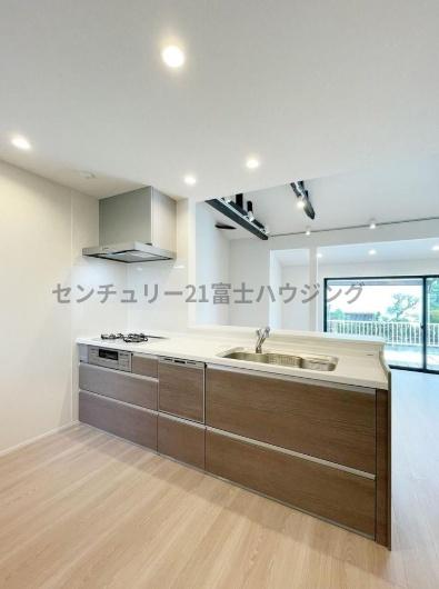 茅ヶ崎市浜竹２丁目の中古一戸建て