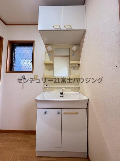 藤沢市亀井野の中古一戸建て