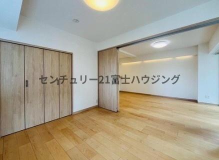 パレスヒルズ石名坂