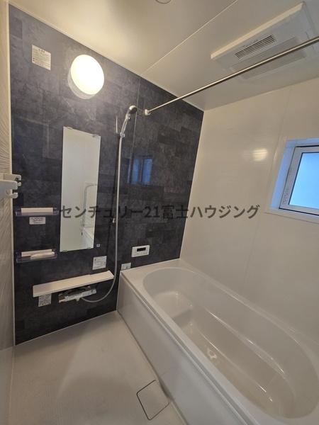 藤沢市本藤沢2丁目　新築戸建1号棟　全2棟