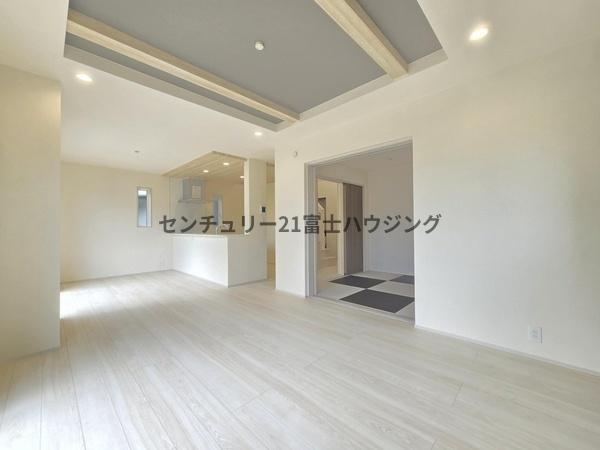 藤沢市本藤沢2丁目　新築戸建1号棟　全2棟