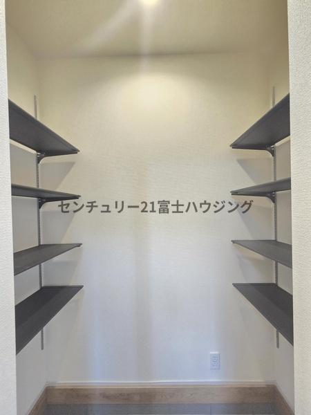 藤沢市本藤沢2丁目　新築戸建2号棟　全2棟