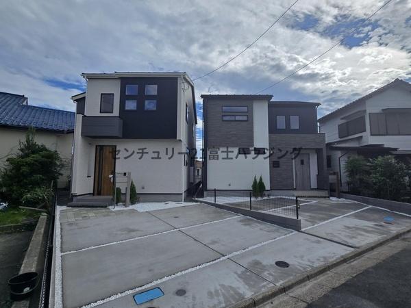 藤沢市本藤沢2丁目　新築戸建2号棟　全2棟