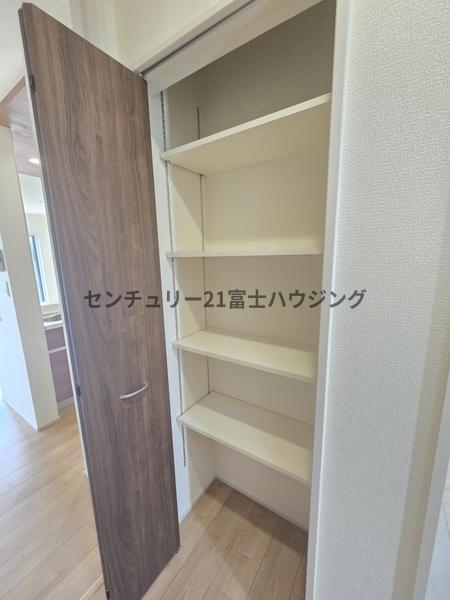 藤沢市本藤沢2丁目　新築戸建2号棟　全2棟