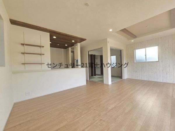藤沢市本藤沢2丁目　新築戸建2号棟　全2棟