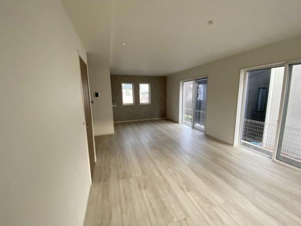 藤沢市高倉9期　新築戸建1号棟全2区画