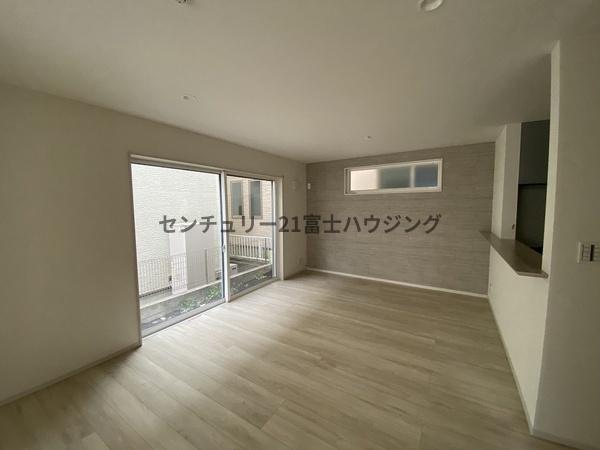 藤沢市高倉9期　新築戸建2号棟全2区画