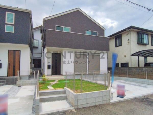茅ヶ崎市柳島2期　新築戸建2号棟　全2棟
