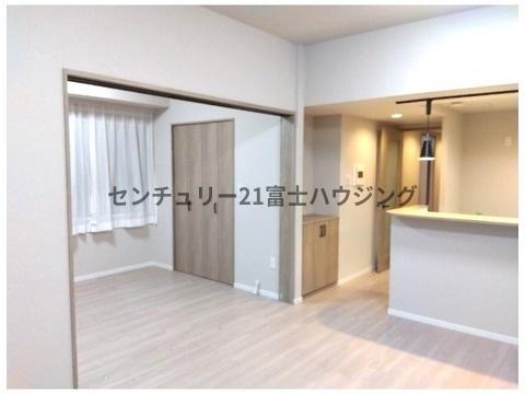 シャリエ湘南藤沢