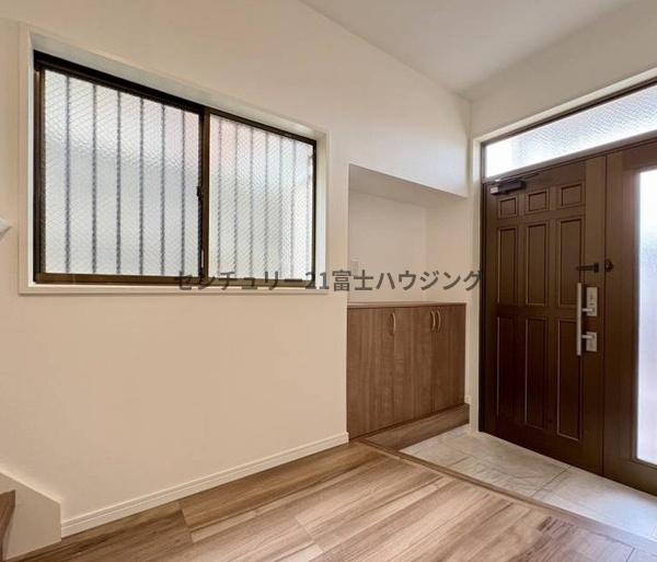 藤沢市大鋸３丁目の中古一戸建て